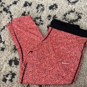 Nike Crops